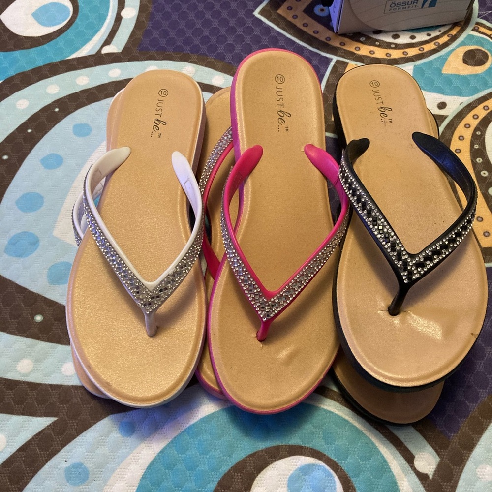 Sandals - Picture 7 of 10